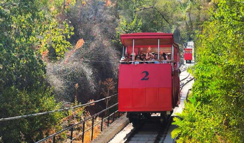 Funicular Santiago2