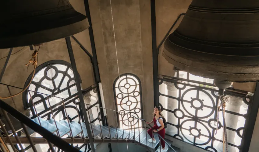 Vista interiores capanario