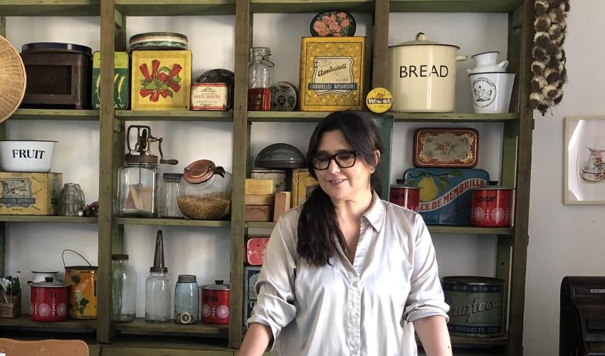 Exposición "Memorias de Almacén" de la coleccionista Patricia Campos.