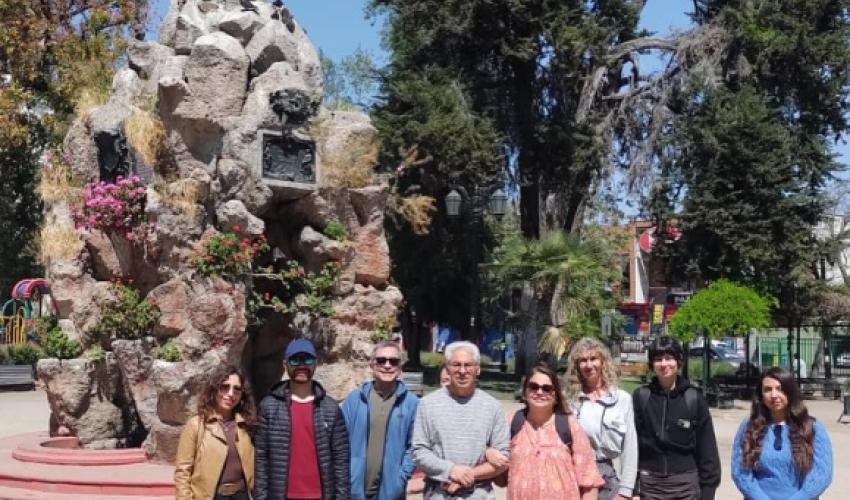 Personas en Plaza Yungay