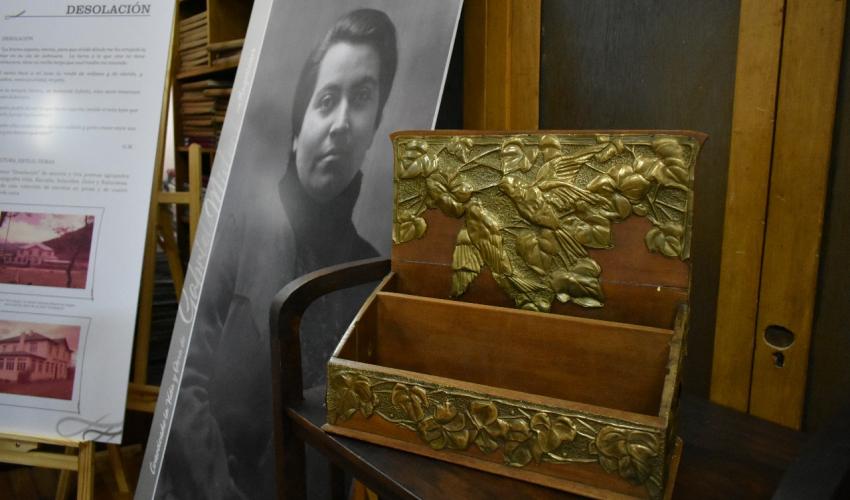 Objetos de Pabellón Gabriela Mistral. 